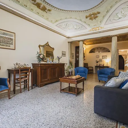 Residenza D'epoca Il Campo By Francigenaapartments Siena