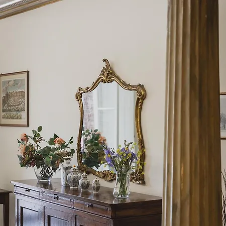 Residenza D'epoca Il Campo By Francigenaapartments *